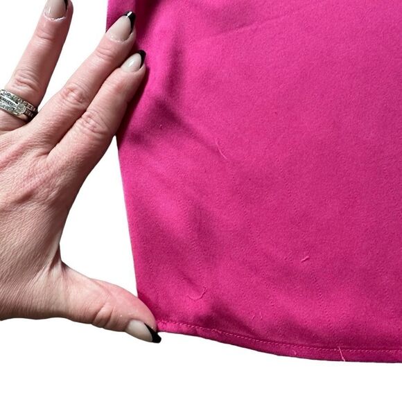 Trina Turk Silk Stretch Pink Racerback Scallop Trim Tank Top 298601 Size Medium - Picture 13 of 14